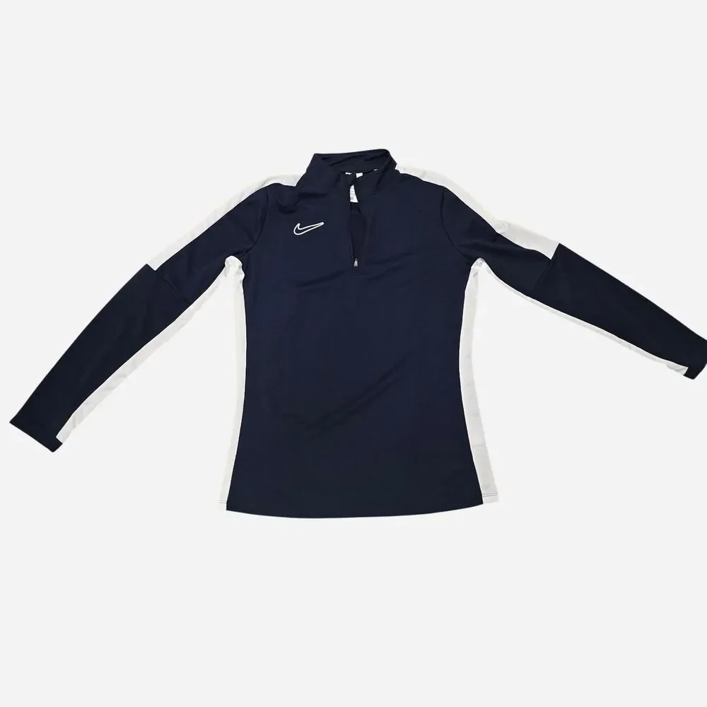 Nike Dri-Fit navy blue quarter zip Men's Size Medium 3/4 zip